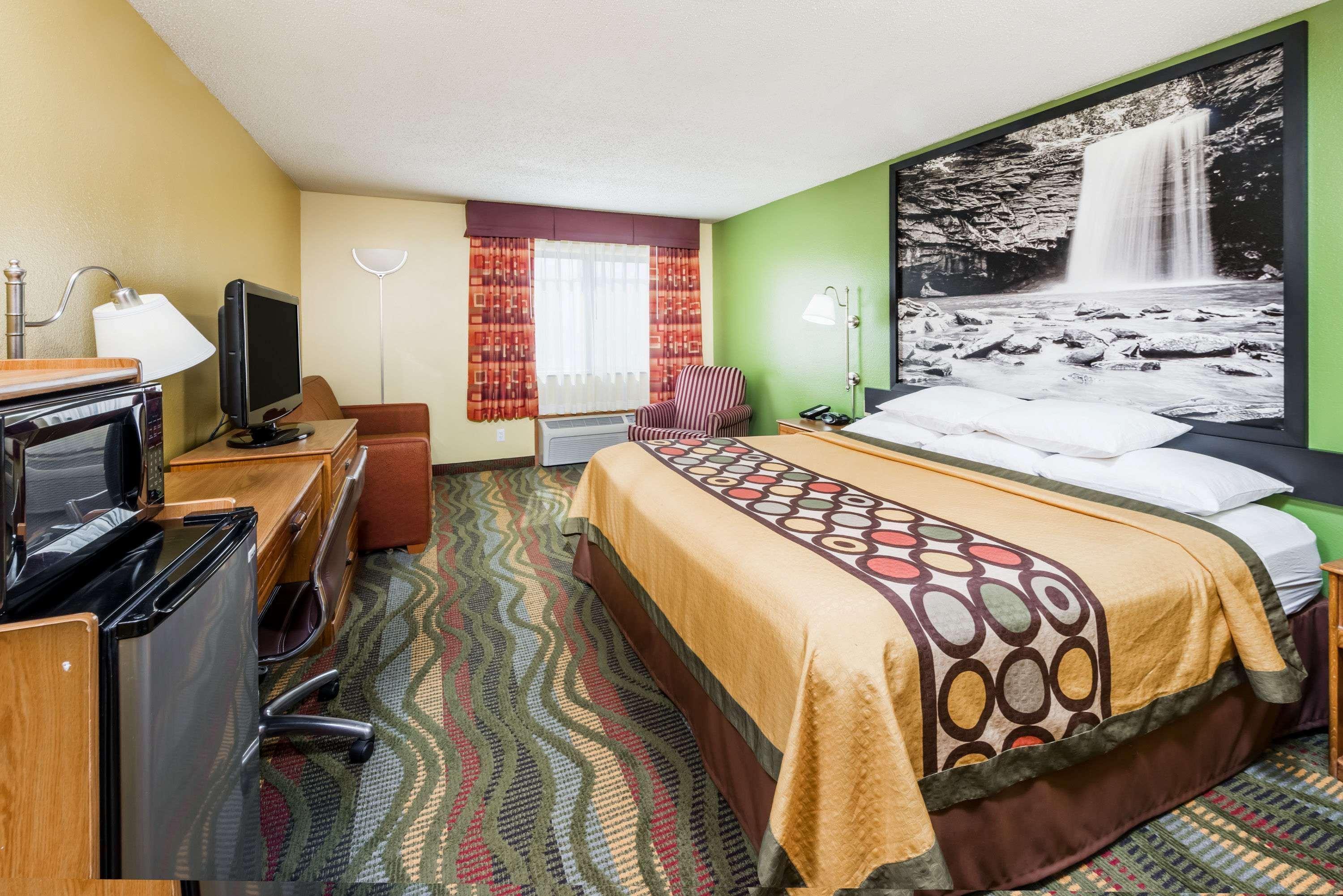 Motel Super 8 By Wyndham 2*
